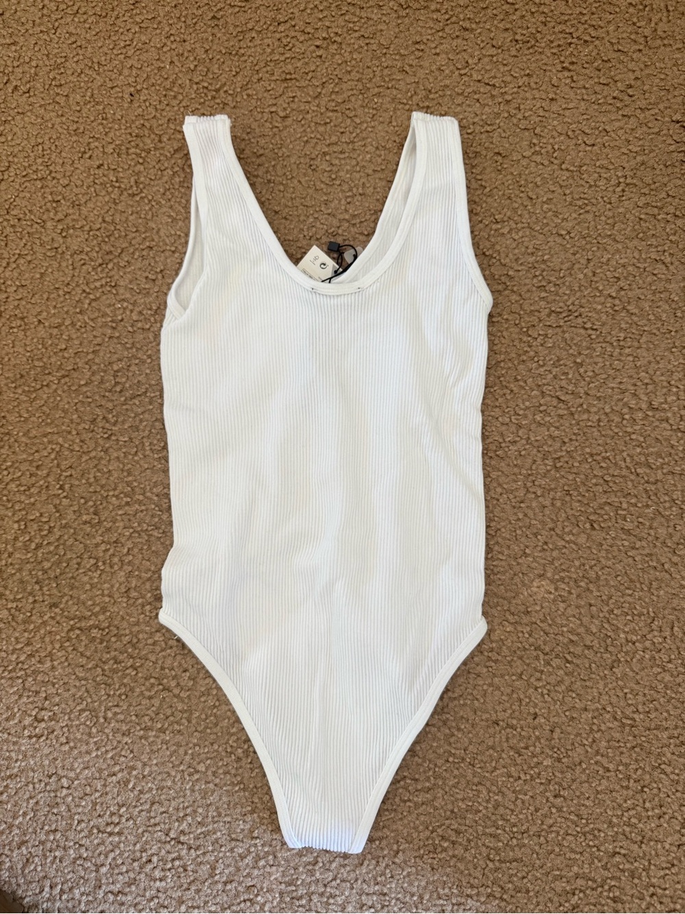 never worn with tags zara White ribbed bodysuit in XS-S